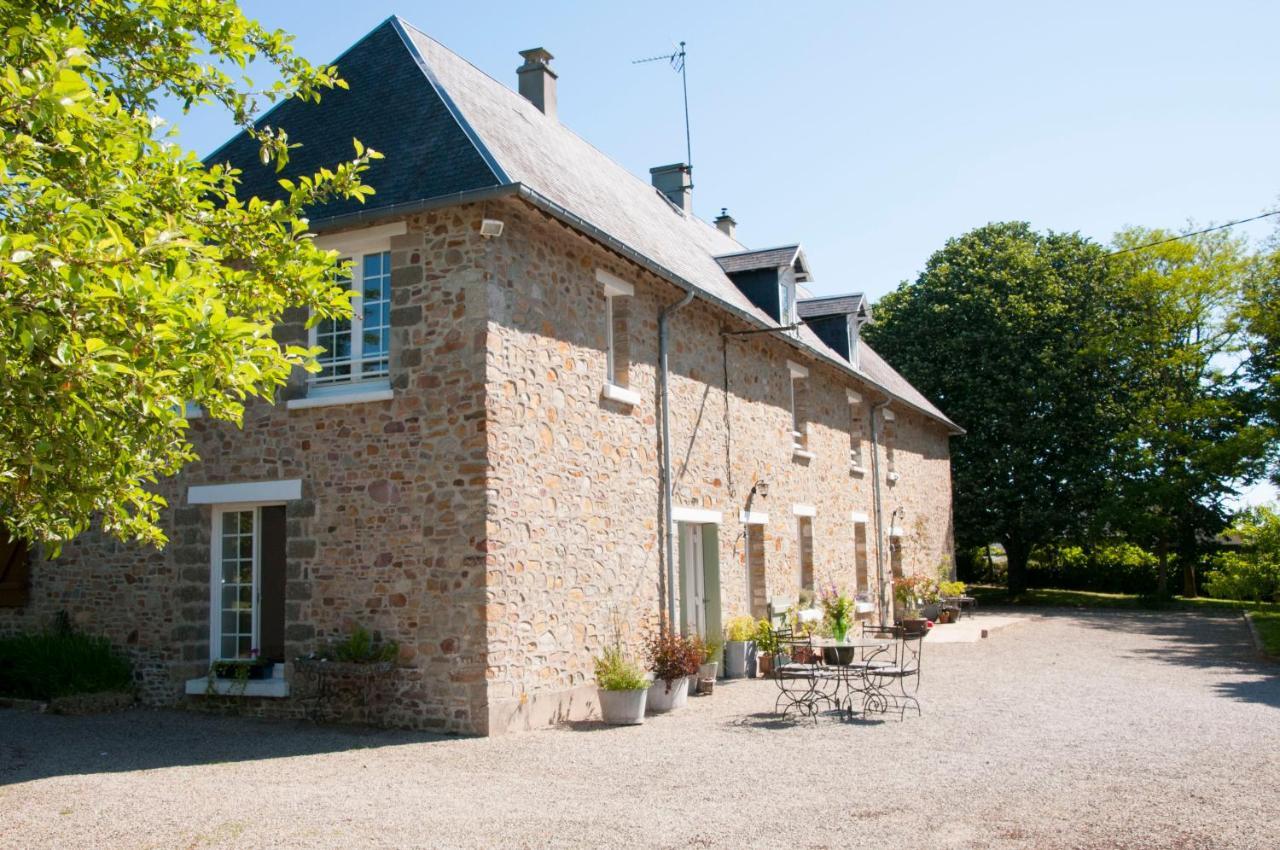 La Maison Des Tilleuls Saint-Germain-Sur-Seves Exteriér fotografie
