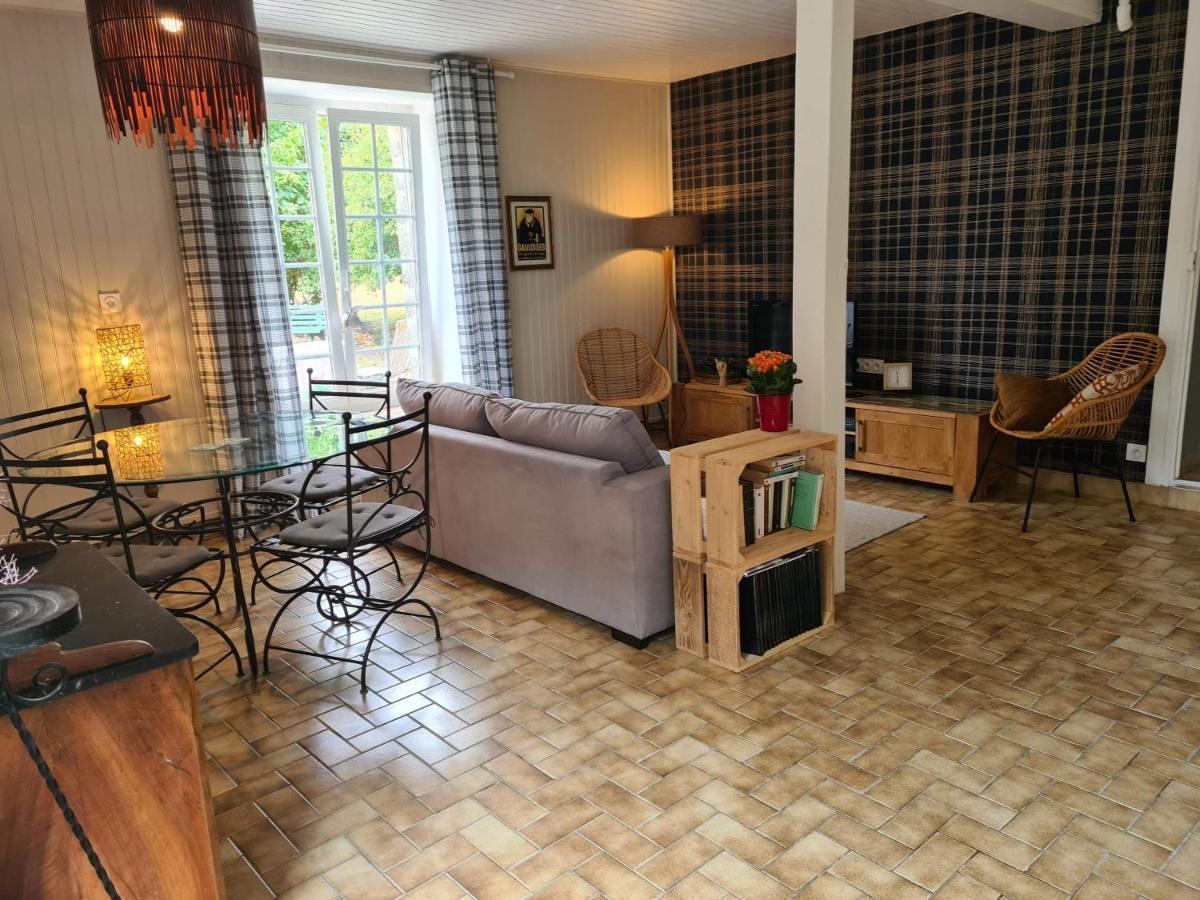 La Maison Des Tilleuls Saint-Germain-Sur-Seves Exteriér fotografie